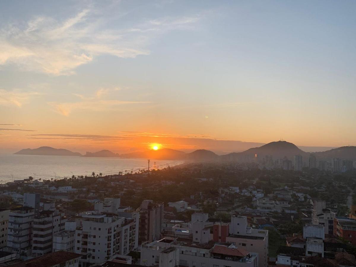 Vista Para Mar!!! Lazer Completo A Poucos Passos Da Praia Гуаружа Екстер'єр фото